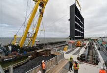 afsluitdijk